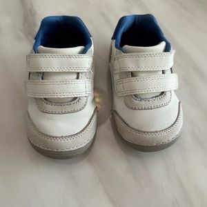 Stride Rite Kennedy Sneaker